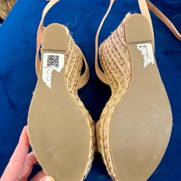 ASOS Design Tula Espadrille Wedges in Beige - Picture 3 of 4